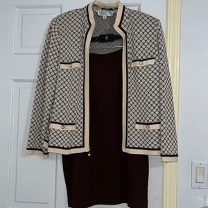 St Johns matching set (skirt and jacket)